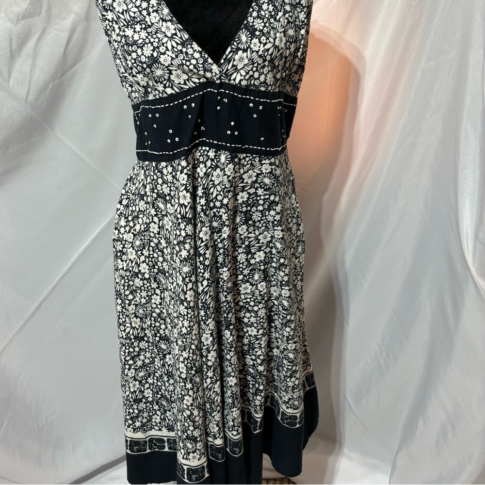 BOGO UNITI Casuals Sundress Blue & White Floral Spaghetti Strap Dress  1X